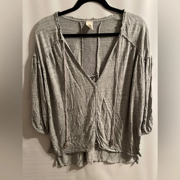 We the Free Just a Henley Top - Picture 2 of 5